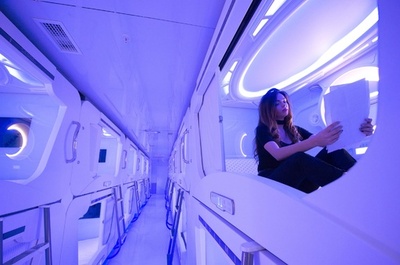 スペイン初のカプセルホテルがオープン