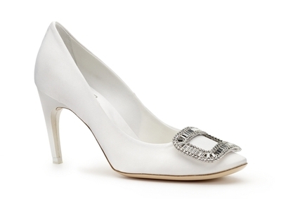 ロイヤルウエディングを彩る「ロジェ ヴィヴィエ」のシューズ