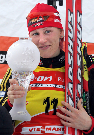 ＜バイアスロン 06-07W杯・最終第9戦＞女子10キロメートル・パシュート、ウィルヘルム 種目別年間総合優勝を果たす - ロシア