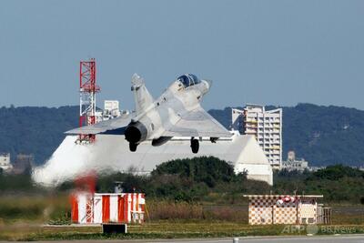 中国、台湾周辺で実弾演習開始 台湾側は海警船確認