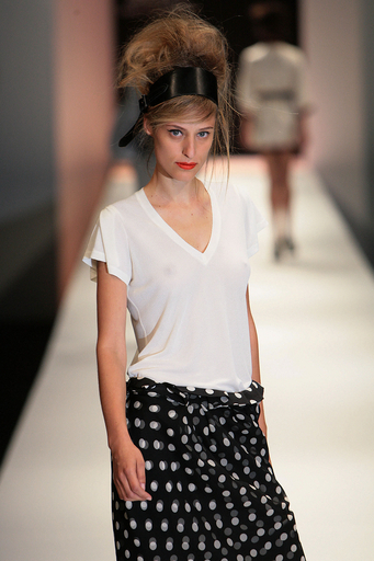 ＜08年春夏リスボン・コレクション＞Filipe Faisca、新作を発表