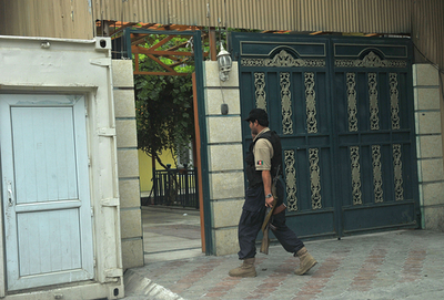 アフガニスタン大統領、民間警備会社に解散命令