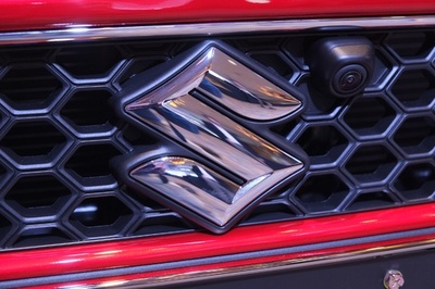 スズキなど2社に排ガス不正疑い オランダ検察が調査へ