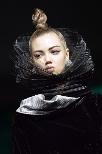 ＜14/15年秋冬パリコレクション＞ジャンポール・ゴルチエ