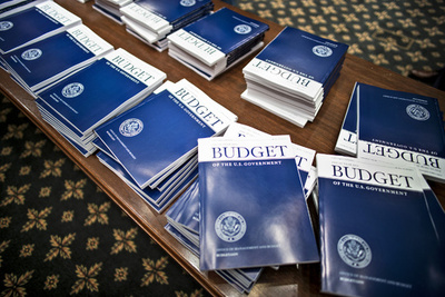 米大統領、3.9兆ドルの予算教書 中間選挙意識した内容