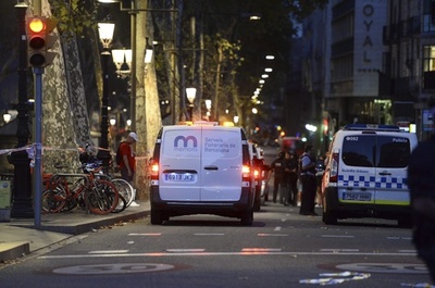 スポーツ界からバルセロナ車突入事件を非難する声、メッシやロナウドが犠牲者を追悼