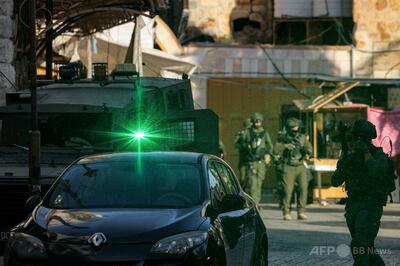 入植者がイスラエル軍襲撃、極右閣僚すら異例の非難