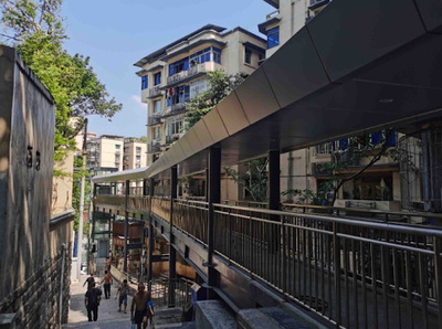 重慶市はバリアフリーの整備を推進、障害者や高齢者にも住みよい街づくり