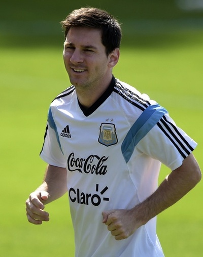 メッシ、イラン戦は「3トップで攻撃的なアルゼンチンを」