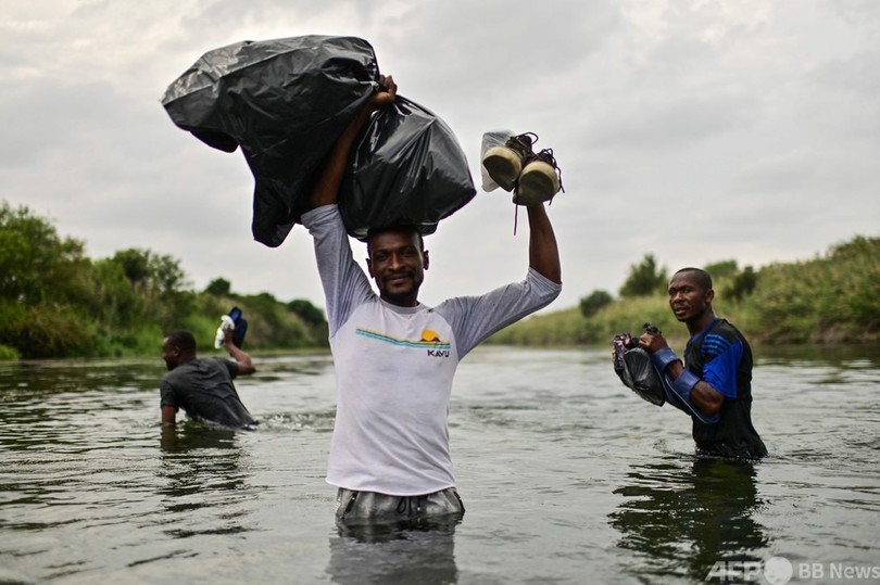 「絶望している」 ハイチ移民、米国境で絶たれる希望