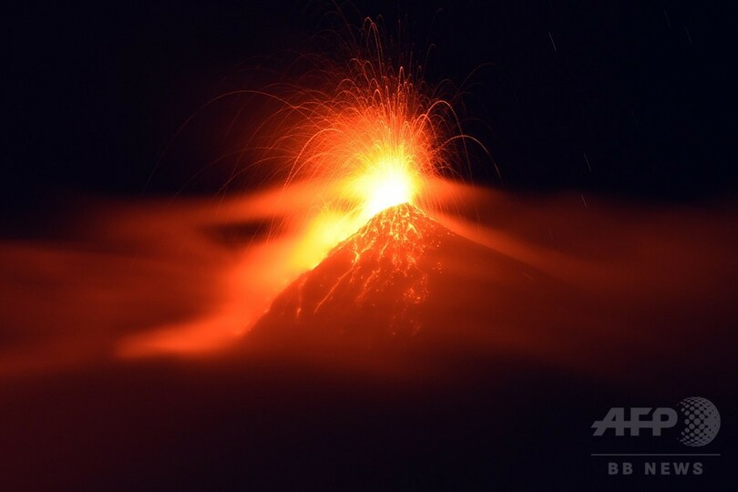フエゴ火山噴火でオレンジ警報発令 中米グアテマラ 写真8枚 国際ニュース Afpbb News