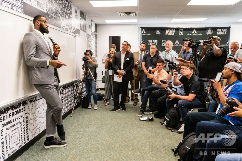 レブロンがトランプ大統領を非難「私たちを分断しようとしている」