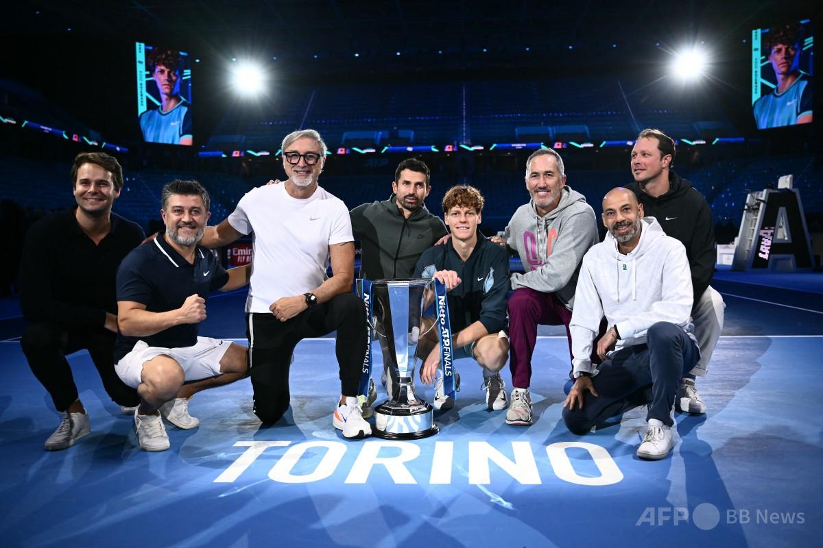 シナーがATPファイナルズ初優勝 フリッツに快勝 写真9枚 国際