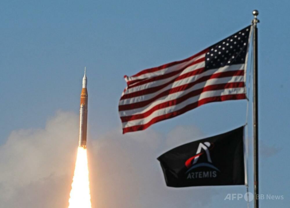 「アルテミスII」、月に向けエンジン点火