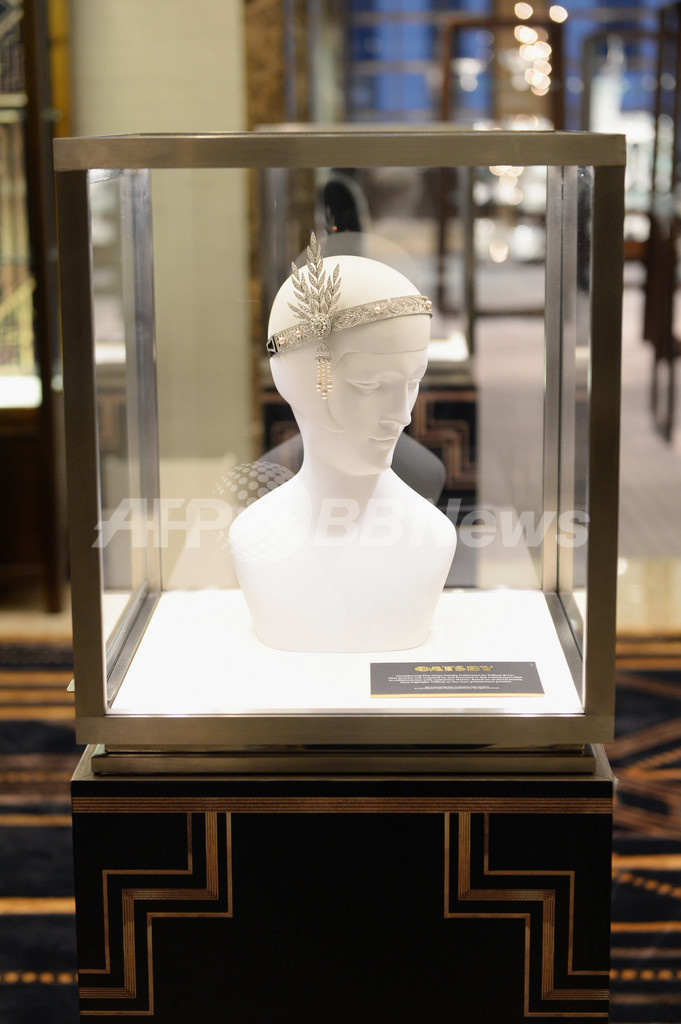 ティファニー本店、『華麗なるギャツビー』を記念したディスプレイに