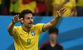 サッカーW杯ブラジル大会（2014 World Cup）グループA、ブラジル対カメルーン。チーム3得点目を挙げて喜ぶブラジルのフレッジ（Fred、2014年6月23日撮影）。(c)AFP/PEDRO UGARTE