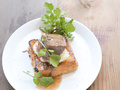 東京・恵比寿にオープンした「マディソン ニューヨーク キッチン（MADISON NEW YORK KITCHEN）」のランチメニュー（9月1日から提供、2014年7月30日撮影）。(c)MODE PRESS