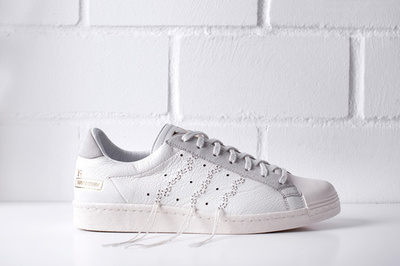 アディダス×Y’s、定番モデル「SS」ベースのシューズ発売