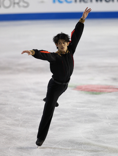 小塚が逆転優勝、日本勢が表彰台独占 スケート・アメリカ