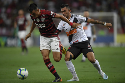 レアルが18歳のMFレイニエルを獲得、昨季チームの南米制覇に貢献