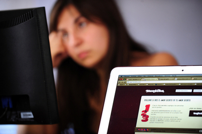 SNSへの投稿、脳には食事やセックスと似た「ご褒美」に 米研究