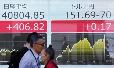 Yen hits 34-year low against dollar