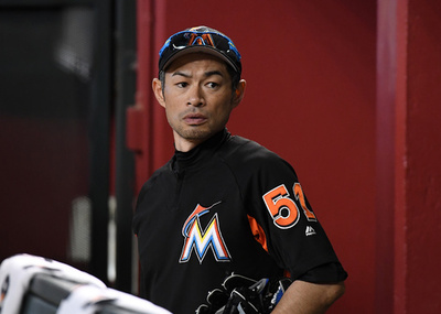 イチローがFAに、マーリンズが契約オプションを行使せず
