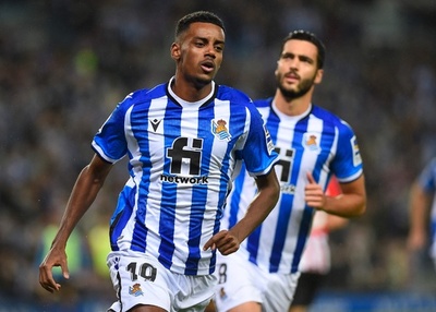 ソシエダ終盤の失点でドローも首位維持 アトレティコは快勝