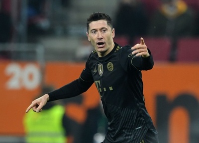 レワンドフスキ、ベンゼマら候補 FIFA年間最優秀選手