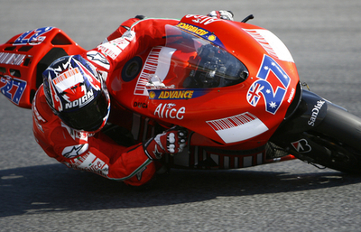 ストーナー 第7戦フリー走行3回目をトップで終える