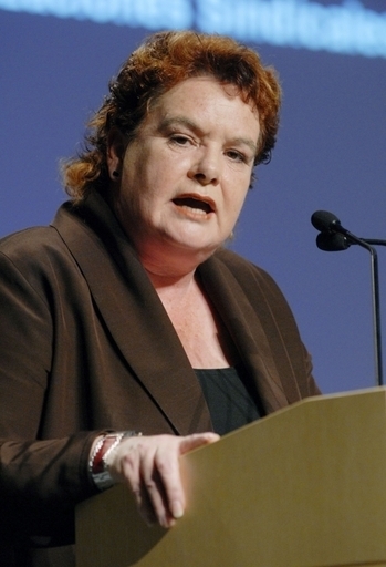 「失業は社会的時限爆弾」、ITUC委員長がダボス会議で