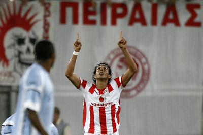 オリンピアコス ホームでノアシェランに快勝