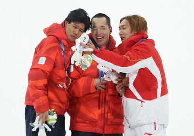 中国のスノボ選手・蘇翊鳴 金銀メダルを獲得した日本選手に祝意