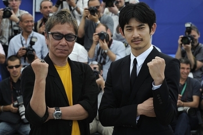 流血シーンは健在、カンヌ出品の三池崇史監督作『一命』