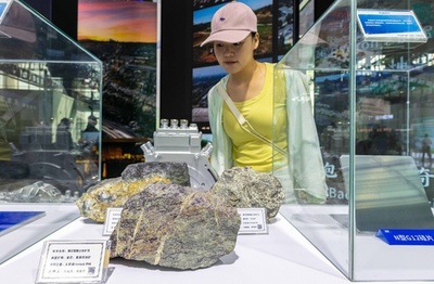 中国とシンガポールの研究チームがレアアース素材で画期的成果