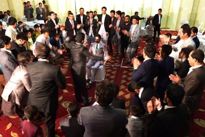 盛大すぎる結婚式に法律で歯止め？アフガニスタン