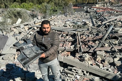 イスラエル軍、報道関係者狙い空爆か レバノン情報相「戦争犯罪」