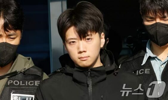 「性暴行目的」は否定、だが自宅に損壊した成人用品…韓国・16歳女子高生を殺害した男の初公判、最大の争点は「強姦等殺人罪」適用の可否