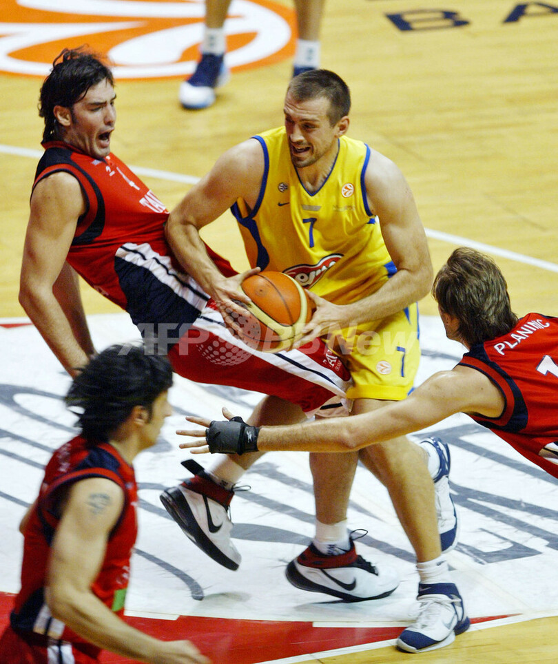 <バスケットボール ユーロリーグ>マッカビ・テルアビブ タウ・セラミカに敗れる スペイン 写真5枚 国際ニュース:AFPBB News