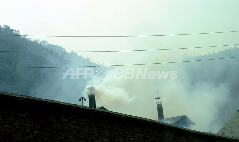 化学工場から発生する大量の煙、中国