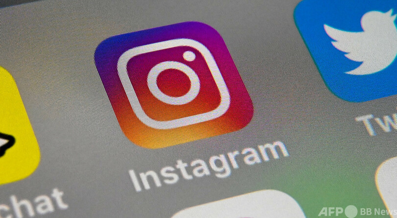 インスタ、裸に関する規約変更、プラスサイズモデルの運動受け