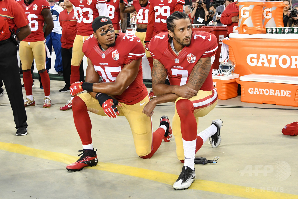 NFLオーナー陣、膝つき抗議への罰則適用を検討か 米報道 NFLオーナー陣、膝つき抗議への罰則適用を検討か 米報道