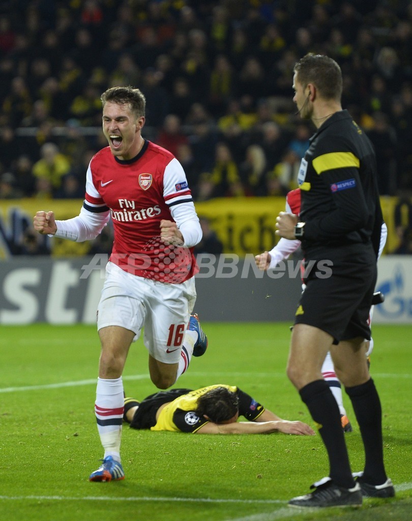 アーセナル、敵地でドルトムントにリベンジ 欧州CL 写真10枚