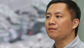台湾・台北（Taipei）で記者会見する王丹（Wang Dan）氏（2009年5月24日撮影）。(c)AFP/Sam YEH
