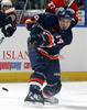 写真は、ショットを放つアイランダーズのクリス・カンポリ（%%Chris Campoli%%）。(c)AFP/Getty Images Jim McIsaac