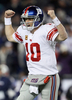 11NFLは6日、各地で第9週の試合が行われ、ニューヨーク・ジャイアンツ（New York Giants）は24-20でニューイングランド・ペイトリオッツ（New England Patriots）に勝利した。

試合に勝利し歓喜するジャイアンツのQBイーライ・マニング（Eli Manning、2011年11月6日撮影）。(c)AFP/Getty Images/Elsa