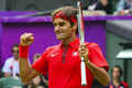 ロンドン五輪、テニス男子シングルス1回戦。試合に勝利し歓喜するロジャー・フェデラー（Roger Federer、2012年7月28日撮影）。(c)AFP/Luis Acosta