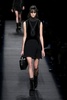 米ニューヨーク市内で発表された「アレキサンダー ワン（Alexander Wang）」15/16年秋冬コレクション（2015年2月14日撮影）。(c)AFP/Getty Images/Neilson Barnard