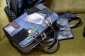 都内の在日スペイン大使館で開催された「LOEWE and JUNYA WATANABE COMME des GARçONS」のショーで披露されたコレクション。(c)LOEWE and JUNYA WATANABE COMME des GARçONS