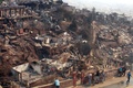 南米チリ中部バルパライソ（Valparaiso）で起きた火災によって全焼した住宅地（2014年4月13日撮影）。(c)AFP/FELIPE GAMBOA